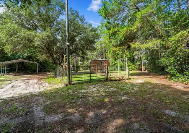 2nd image of 24607 Polar Bear Rd, Paisley, FL 32767 | MLS# G5113975