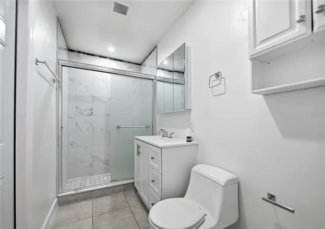 Photo 4 of Single family home for sale at 1514 Burning Tree Ln, Brandon, FL 33510 | MLS# TB8520564 | Listing updated on 2026-10-08