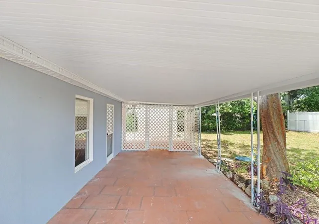 Photo 4 of Single family home for sale at 39038 Heath Dr, Zephyrhills, FL 33542 | MLS# TB8520566 | Listing updated on 2026-10-01