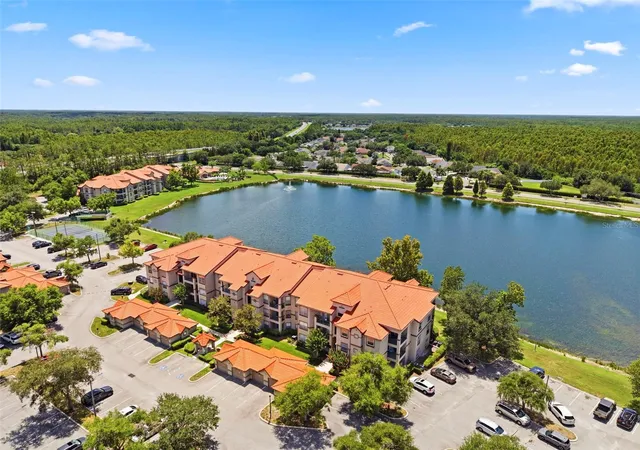 Homes for sale in Lutz, FL | 18106 Peregrines Perch Pl #5302, Lutz, FL 33558 | MLS# TB8520584