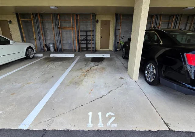 4th image of 105 Is Way #112, Clearwater Beach, FL 33767 | MLS# TB8520598