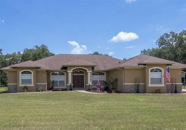 Photo 1 of Single family home for sale at 3823 Ancient Oak Trl, Plant City, FL 33565 | MLS# TB8520601 | Listing updated on 2026-09-07