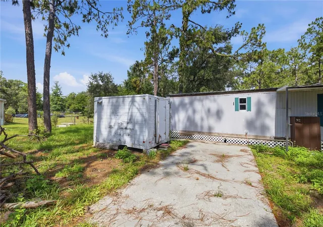 3rd image of 2290 Se 141St Ave, Morriston, FL 32668 | MLS# OM726906