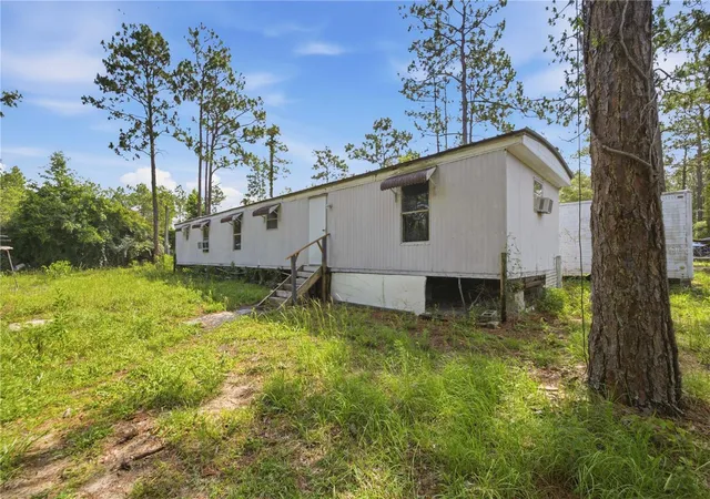 4th image of 2290 Se 141St Ave, Morriston, FL 32668 | MLS# OM726906
