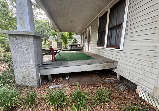 5th image of 907 Nw 11Th Ave, Gainesville, FL 32601 | MLS# GC541306