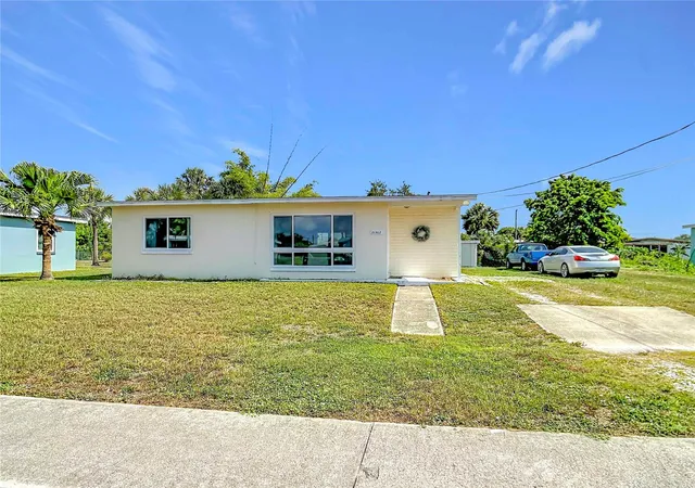 Homes for sale in Port Charlotte, FL | 21362 Hepner Ave, Port Charlotte, FL 33952 | MLS# C7527499