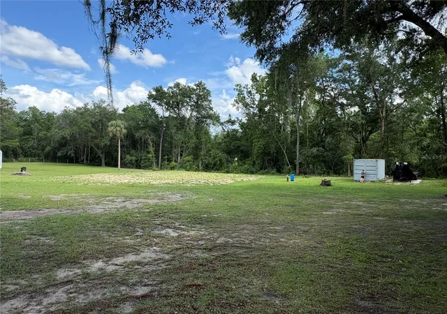 Photo 3 of Manufactured home for sale at 15190 Ne 144th Street, Fort Mc Coy, FL 32134 | MLS# OM726908 | Listing updated on 2026-09-21