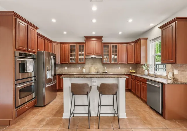 Photo 3 of Single family home for sale at 5674 Bassett Pl, Sanford, FL 32771 | MLS# O6417995 | Listing updated on 2026-08-21