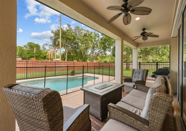 Photo 3 of Single family home for sale at 5674 Bassett Pl, Sanford, FL 32771 | MLS# O6417995 | Listing updated on 2026-08-21
