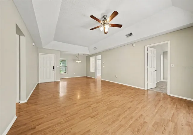 3rd image of 1077 Sugarberry Trl, Oviedo, FL 32765 | MLS# O6418007