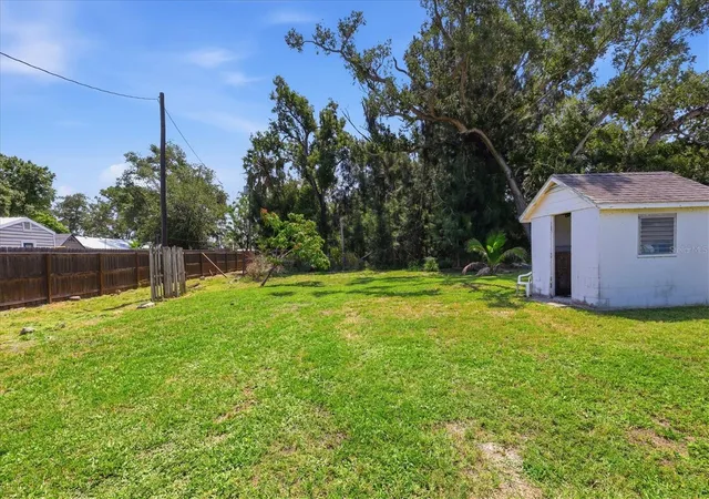 Homes for sale in Palmetto, FL | 910 16th Ave W, Palmetto, FL 34221 | MLS# A4697464