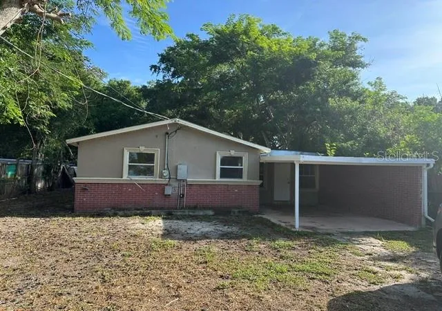 Photo 2 of Single family home for sale at 3915 Ave Q Nw, Winter Haven, FL 33881 | MLS# O6418011 | Listing updated on 2026-07-31