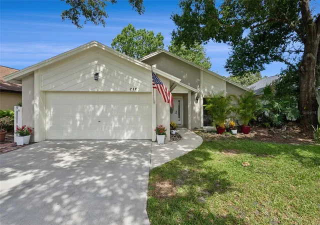 2nd image of 717 Adidas Rd, Winter Springs, FL 32708 | MLS# V4949727
