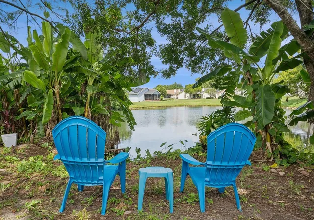 3rd image of 717 Adidas Rd, Winter Springs, FL 32708 | MLS# V4949727