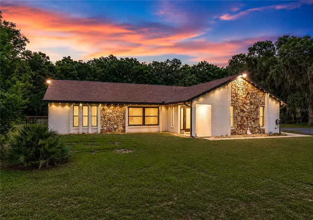 4th image of 2735 Ne 127Th Pl, Anthony, FL 32617 | MLS# OM726913