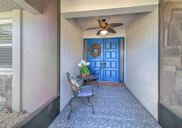 3rd image of 1812 New Bedford Dr, Sun City Center, FL 33573 | MLS# TB8520649