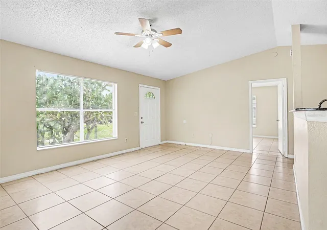 Photo 3 of Single family home for sale at 12 Herring Ct, Kissimmee, FL 34759 | MLS# O6418012 | Listing updated on 2026-10-15