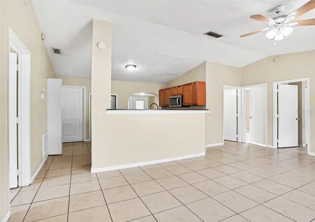 Photo 3 of Single family home for sale at 12 Herring Ct, Kissimmee, FL 34759 | MLS# O6418012 | Listing updated on 2026-10-15