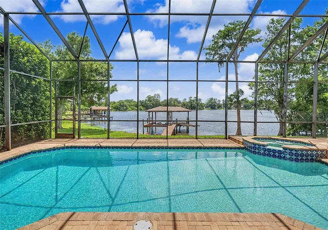 4th image of 15004 Maurine Cove Ln, Odessa, FL 33556 | MLS# TB8520684