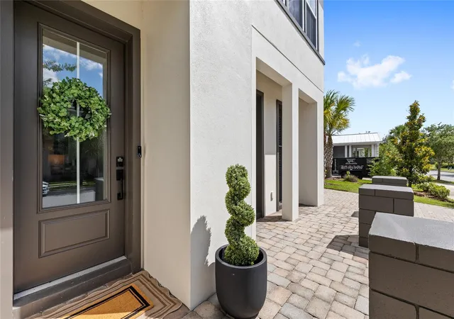 Photo 3 of Single family home for sale at 9542 Reymont St, Orlando, FL 32827 | MLS# O6418033 | Listing updated on 2026-08-28