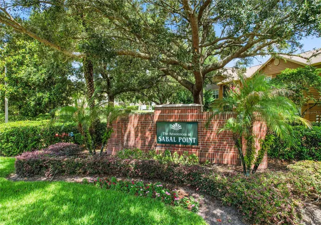 Homes for sale in Longwood, FL | 425 Summit Ridge Place, Longwood, FL 32779 | Houzeo