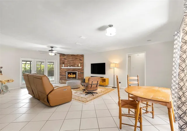 5th image of 15701 Country Lake Dr, Tampa, FL 33624 | MLS# TB8520696