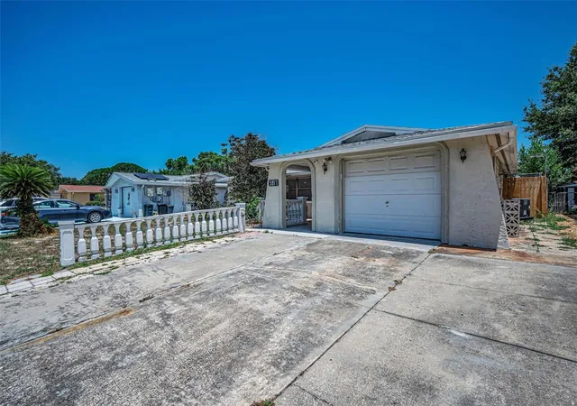 Photo 1 of Single family home for sale at 5817 10th Avenue, New Port Richey, FL 34652 | MLS# W7886852 | Listing updated on 2026-09-29