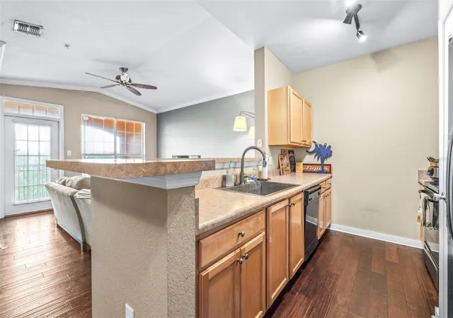 5th image of 5000 Culbreath Key Wy #1-309, Tampa, FL 33611 | MLS# TB8520706
