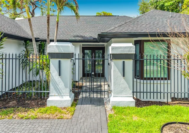3rd image of 1494 Sturbridge Ct, Dunedin, FL 34698 | MLS# TB8520714