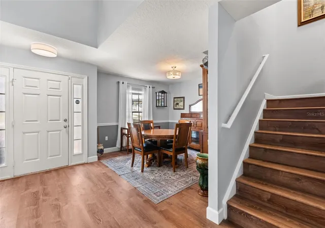 3rd image of 302 Lake Shepard Dr, Apopka, FL 32703 | MLS# O6418059