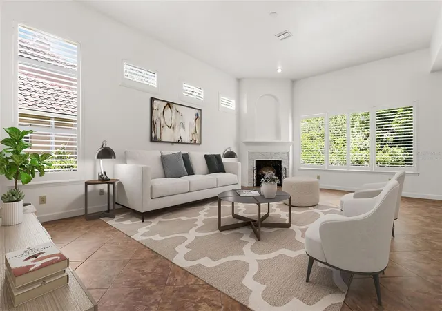 Photo 3 of Single family home for sale at 2724 Northampton Ave, Orlando, FL 32828 | MLS# O6418063 | Listing updated on 2026-08-21