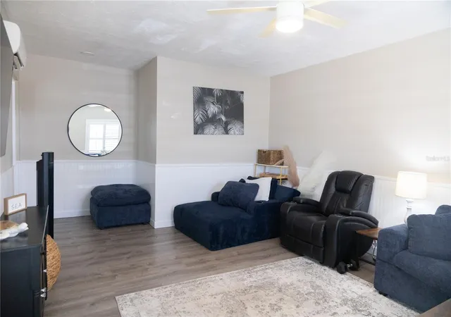 4th image of 136 Maryland Ave, Palm Harbor, FL 34683 | MLS# W7886856