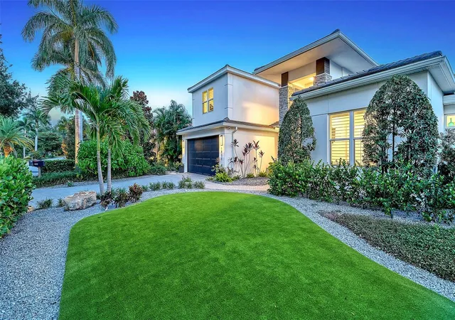 Photo 3 of Single family home for sale at 1838 Oleander St, Sarasota, FL 34239 | MLS# A4697493 | Listing updated on 2026-10-04