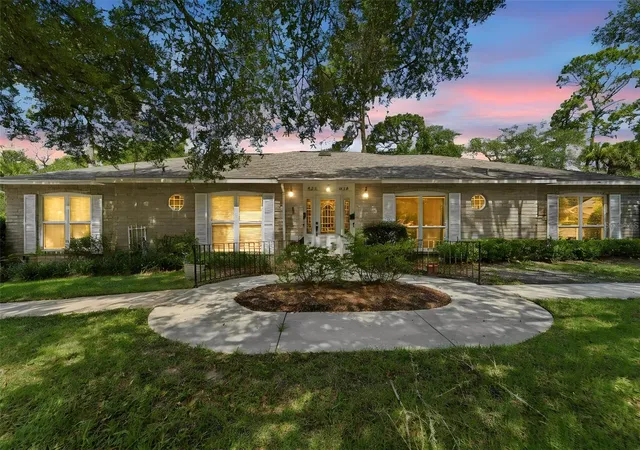 1st image of 820 S Hill Ave #40, Deland, FL 32724 | MLS# V4949734