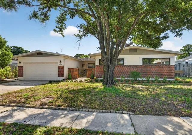 Homes for sale in Merritt Island, FL | 260 E Lauren Ct, Merritt Island, FL 32952 | MLS# O6418072