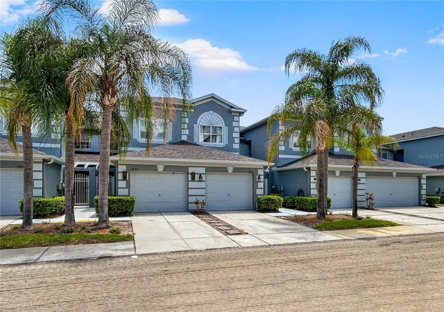 Photo 3 of Townhouse for sale at 18141 Nassau Point Dr, Tampa, FL 33647 | MLS# TB8520759 | Listing updated on 2026-08-19