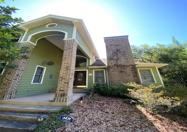 2nd image of 1016 Lakeside Dr Dr, Apopka, FL 32712 | MLS# O6418091
