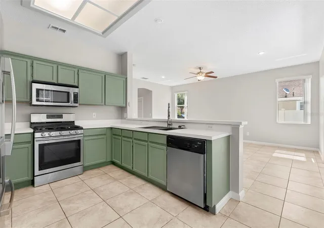 5th image of 315 Suncrest Ct, Oviedo, FL 32765 | MLS# O6418092
