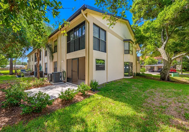5th image of 11511 113Th St, Largo, FL 33778