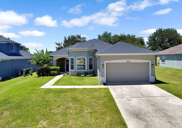 2nd image of 34037 Fortunado St, Sorrento, FL 32776 | MLS# O6418102