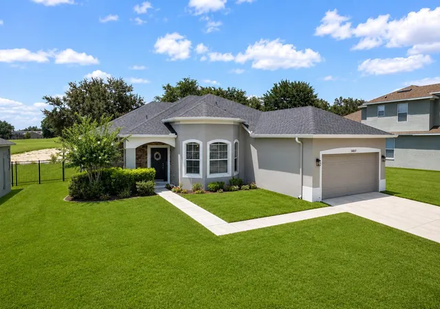 3rd image of 34037 Fortunado St, Sorrento, FL 32776 | MLS# O6418102