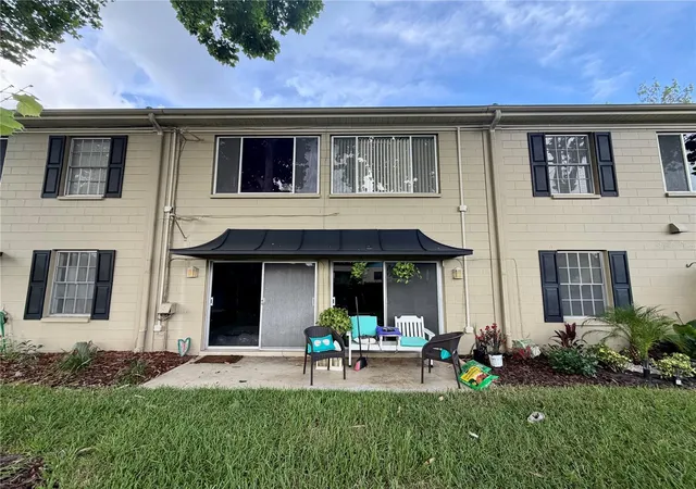 4th image of 223 Windsor St, Lakeland, FL 33803
