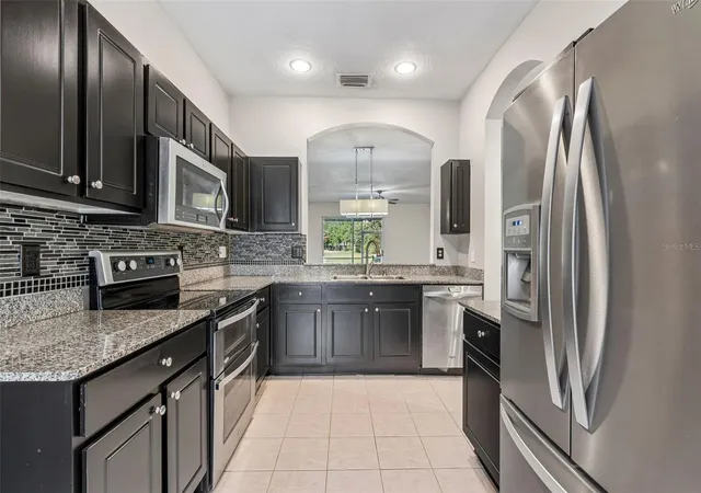 Photo 3 of Townhouse for sale at 18107 Nassau Point Dr, Tampa, FL 33647 | MLS# TB8520809 | Listing updated on 2026-08-30