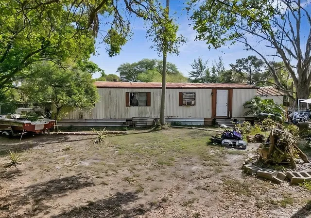 1st image of 213 10th Wahneta St W, Winter Haven, FL 33880 | MLS# P4939086