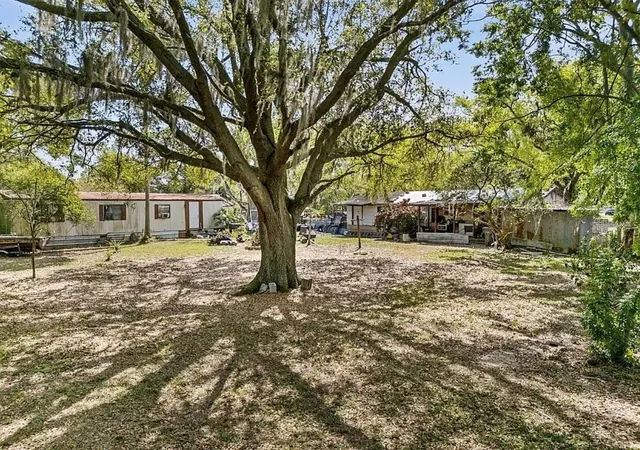 2nd image of 213 10th Wahneta St W, Winter Haven, FL 33880 | MLS# P4939086