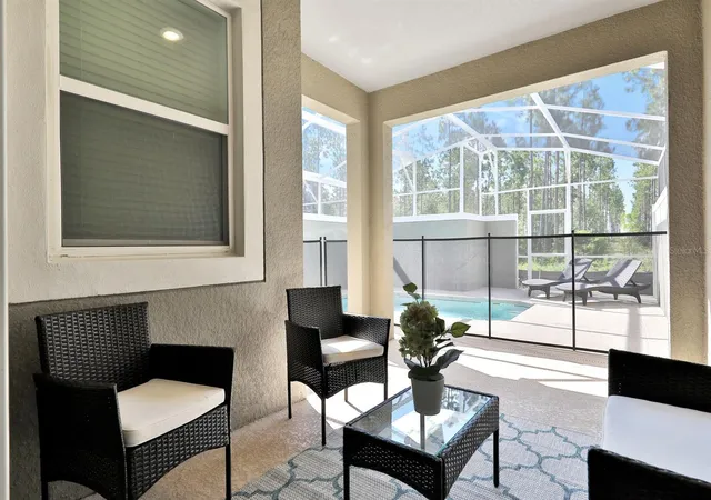 Photo 3 of Townhouse for sale at 392 Ocean Crse Ave, Davenport, FL 33896 | MLS# O6418114 | Listing updated on 2026-08-30