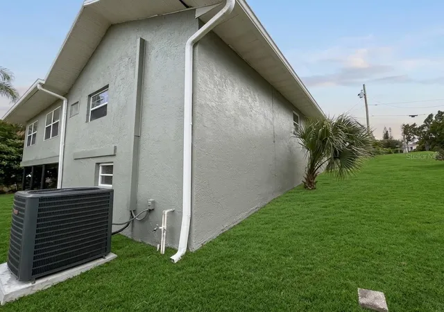 4th image of 907 Valentina Dr, Dundee, FL 33838 | MLS# S5152144