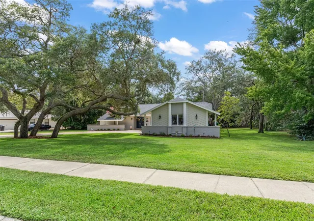 3rd image of 5008 Cumberland Ln, Spring Hill, FL 34607 | MLS# W7886864