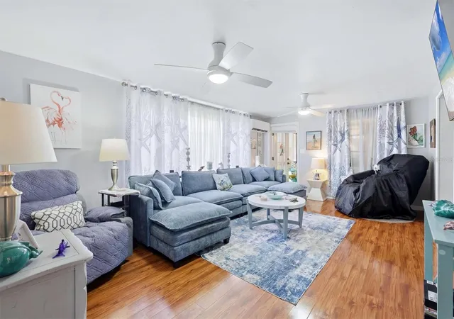 Photo 3 of Manufactured home for sale at 1006 42nd Avenue Dr E, Ellenton, FL 34222 | MLS# A4697511 | Listing updated on 2026-06-30