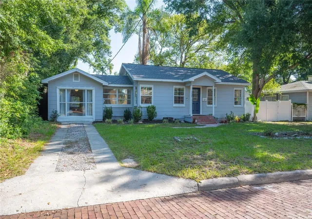 Homes for sale in Lakeland, FL | 1037 Josephine St, Lakeland, FL 33815 | MLS# L4962883